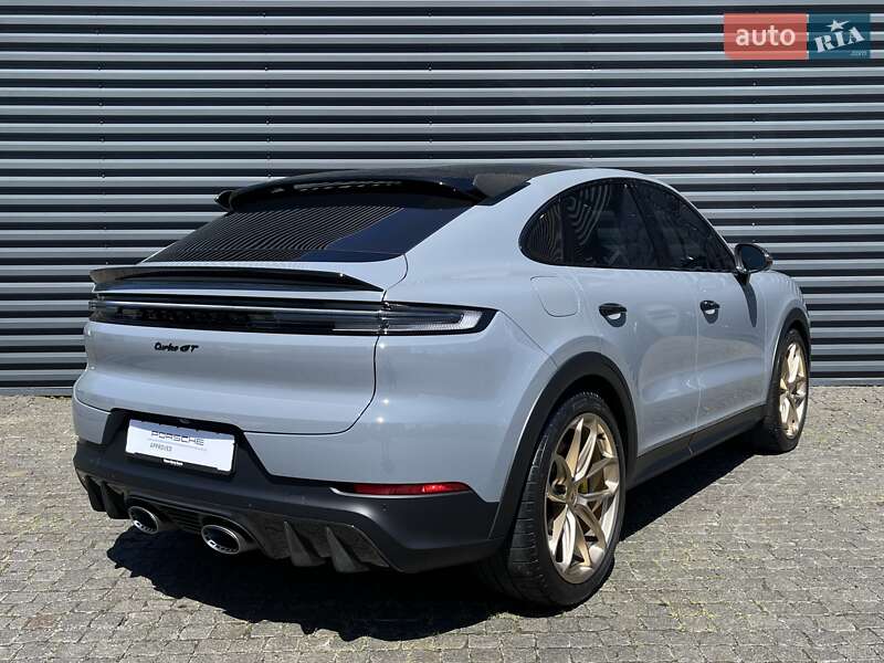 Porsche Cayenne Coupe 2024