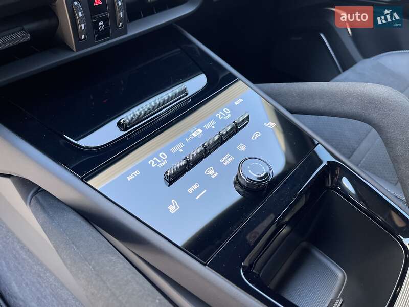 Porsche Cayenne Coupe 2024