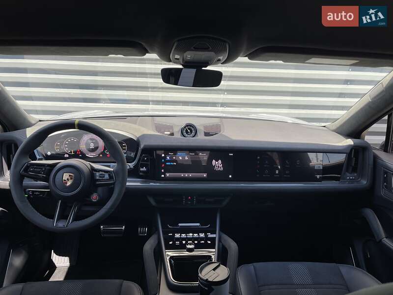 Porsche Cayenne Coupe 2024