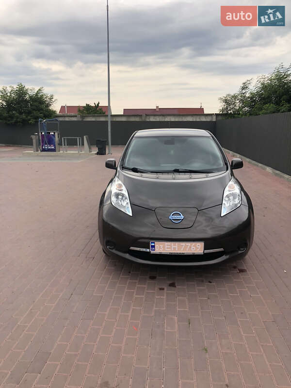 Nissan Leaf 2016