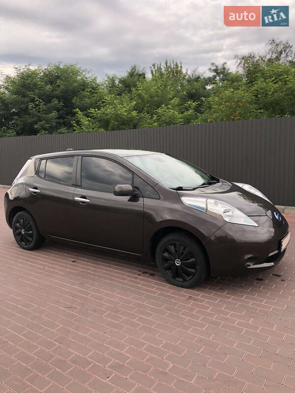 Nissan Leaf 2016