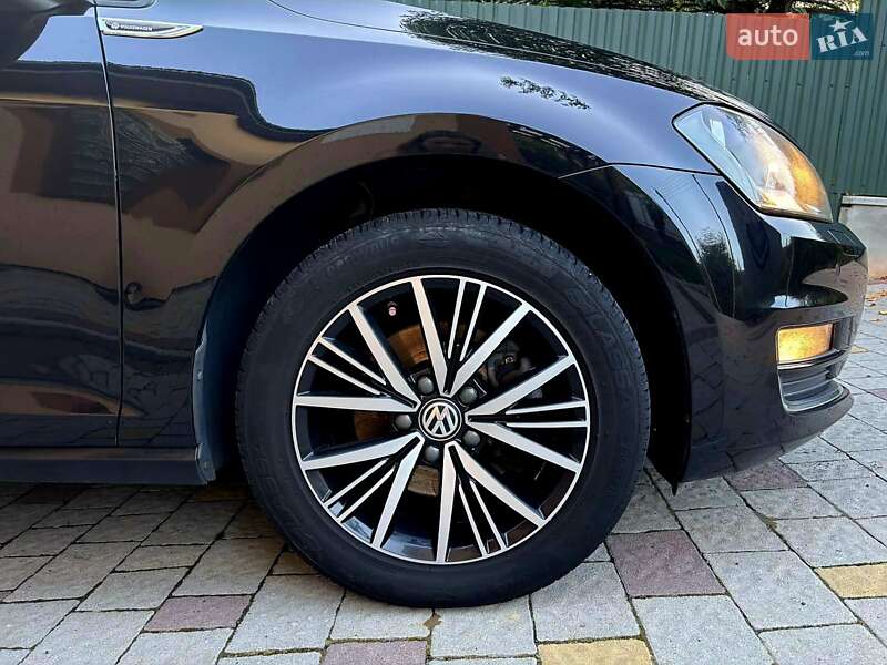 Volkswagen Golf 2016