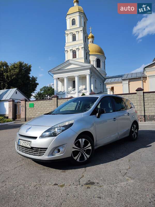 Renault Grand Scenic 2010