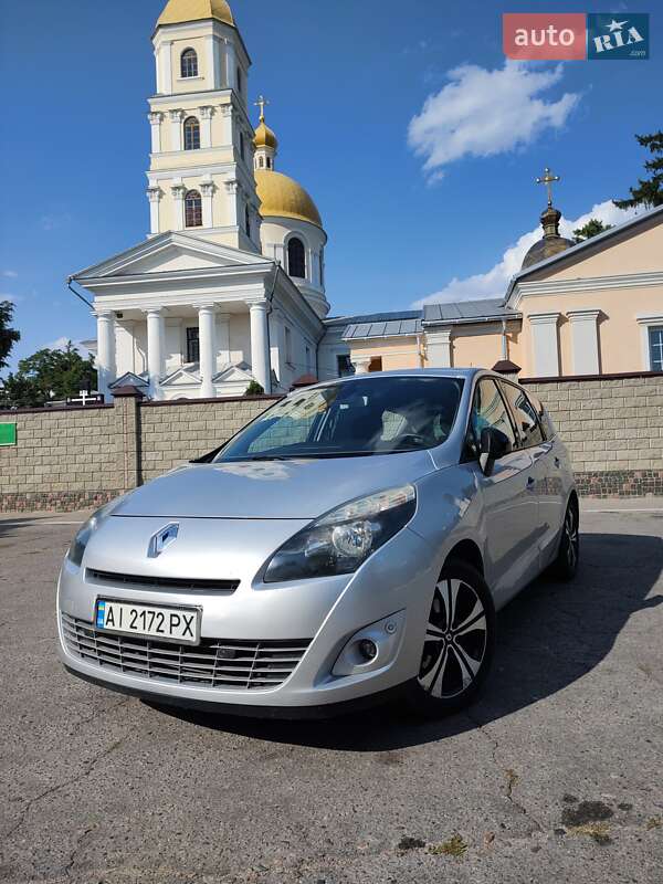 Renault Grand Scenic 2010