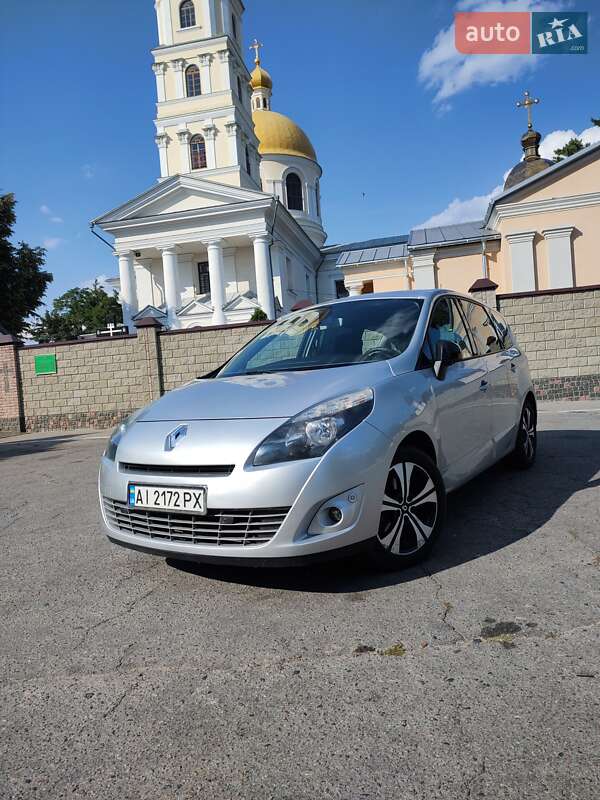 Renault Grand Scenic 2010