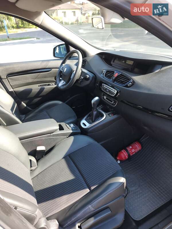 Renault Grand Scenic 2010