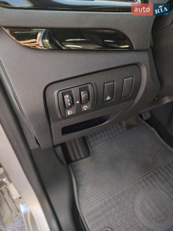 Renault Grand Scenic 2010