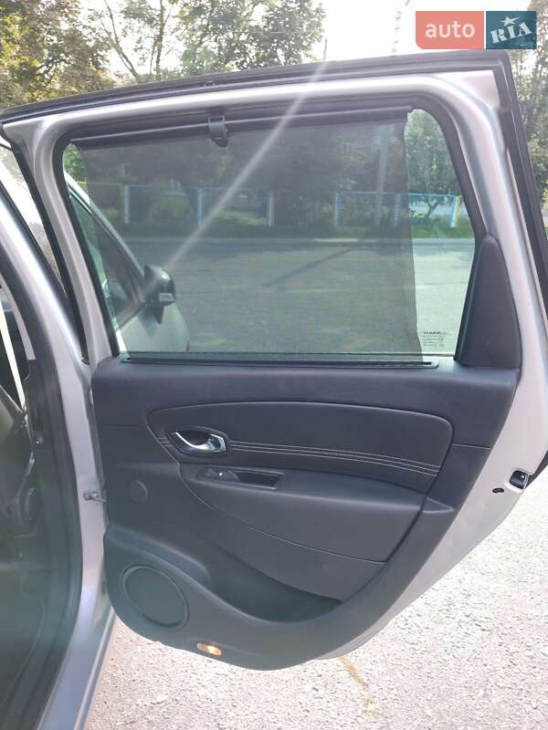 Renault Grand Scenic 2010