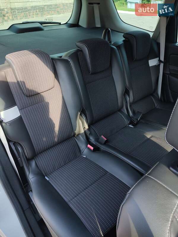 Renault Grand Scenic 2010