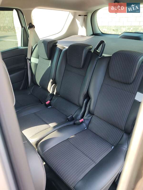 Renault Grand Scenic 2010