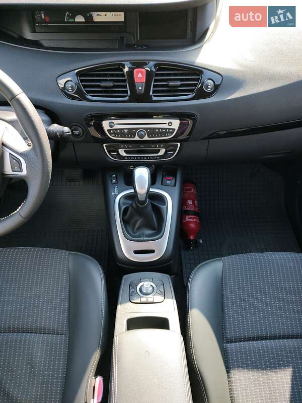 Renault Grand Scenic 2010
