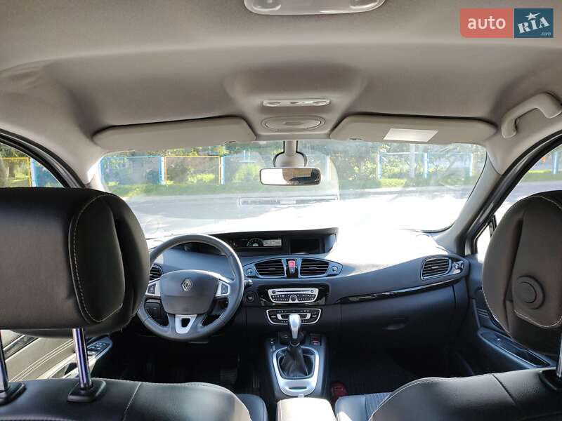 Renault Grand Scenic 2010