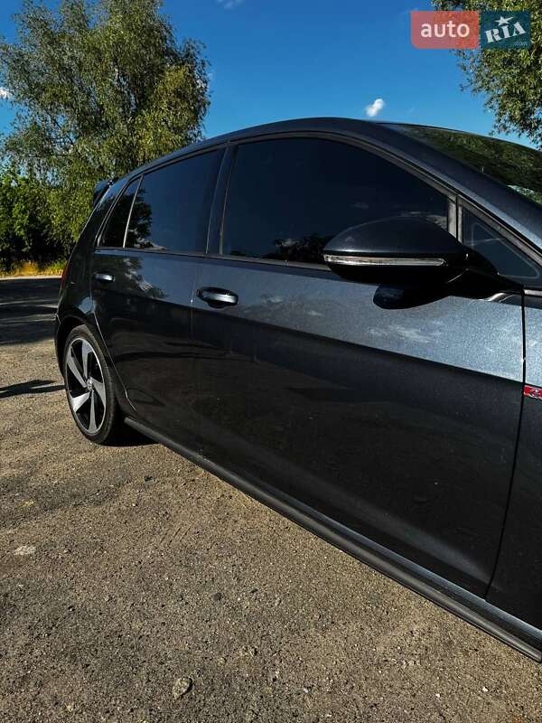 Volkswagen Golf GTI 2017