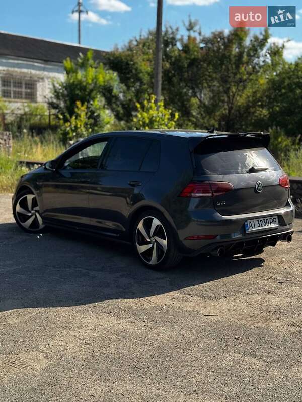 Volkswagen Golf GTI 2017