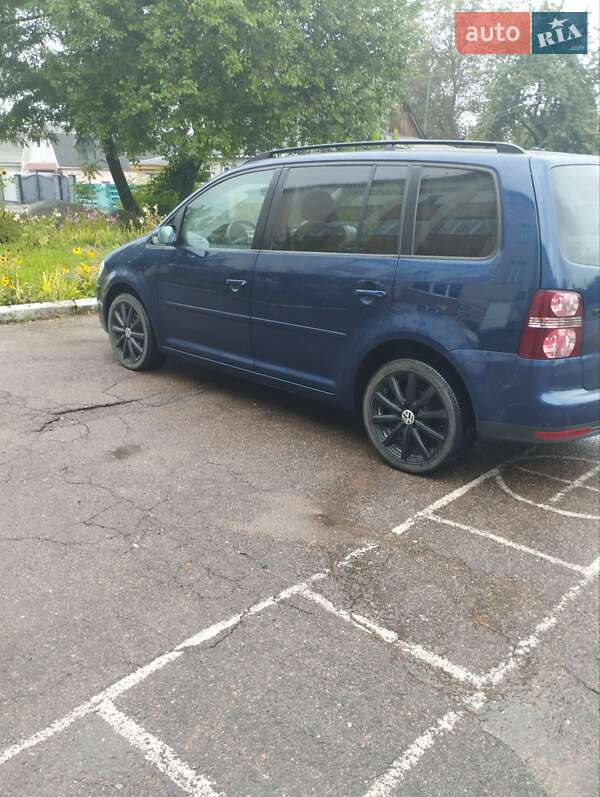 Volkswagen Touran 2008