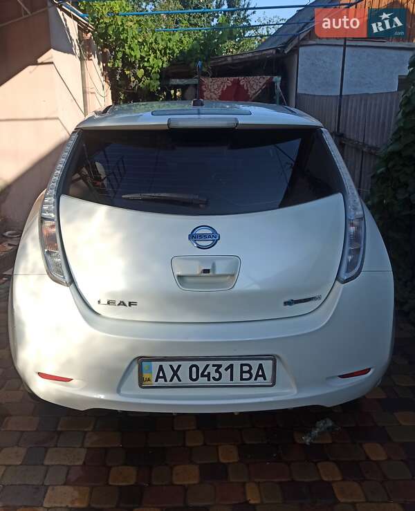Nissan Leaf 2013
