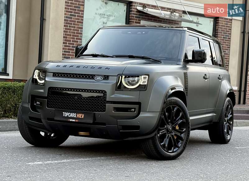 Land Rover Defender 2025