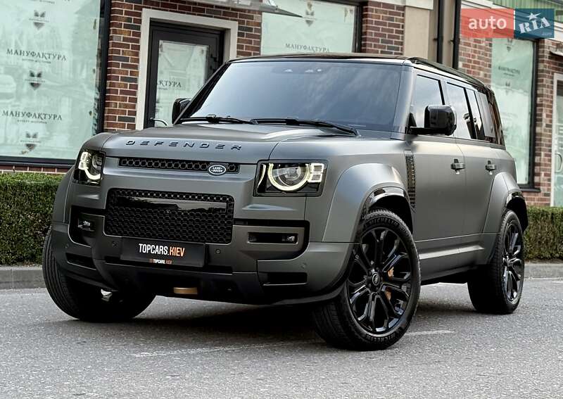Land Rover Defender 2025
