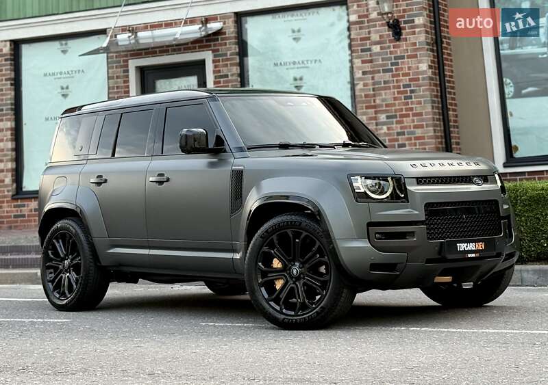 Land Rover Defender 2025