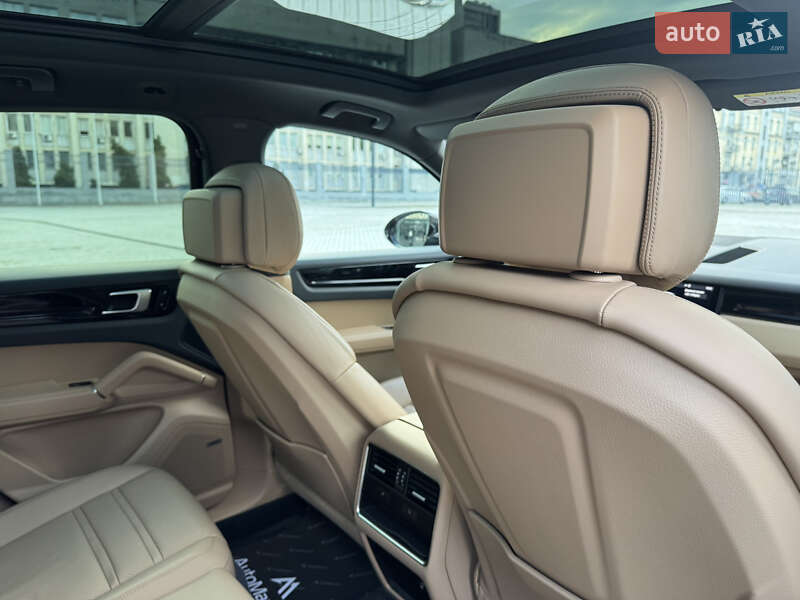 Porsche Cayenne 2018