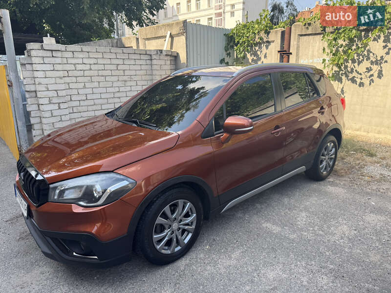 Suzuki SX4 2019