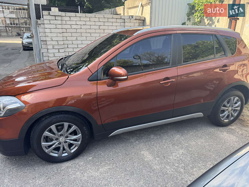 Suzuki SX4 2019