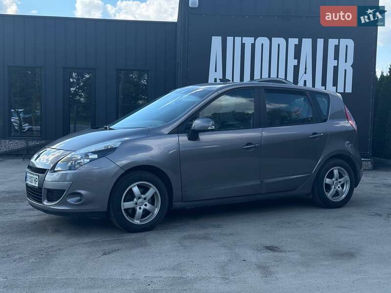 Renault Scenic 2011