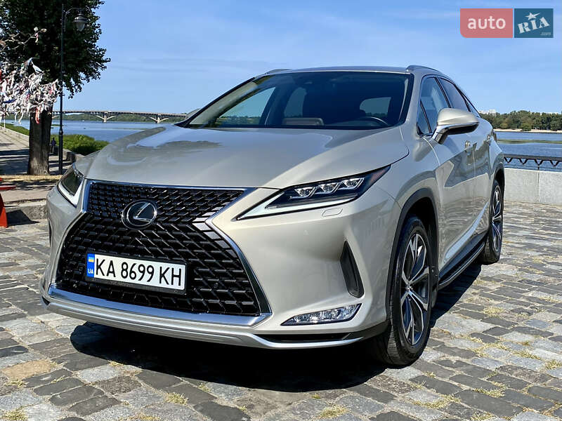 Lexus RX 2021