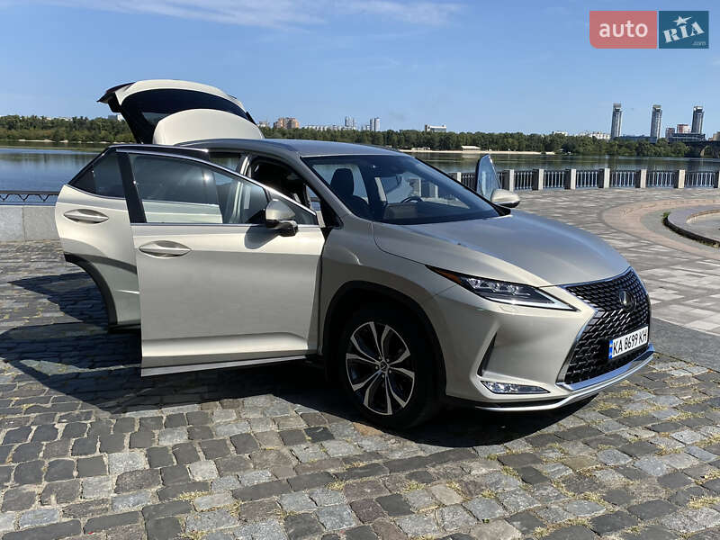 Lexus RX 2021