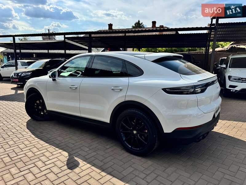 Porsche Cayenne Coupe 2021