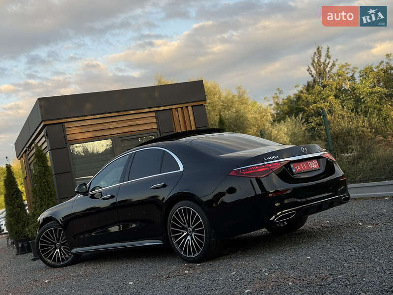 Mercedes-Benz S-Class 2022