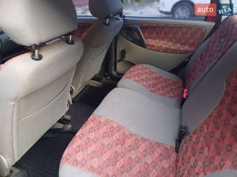 ВАЗ / Lada 1118 Калина 2008