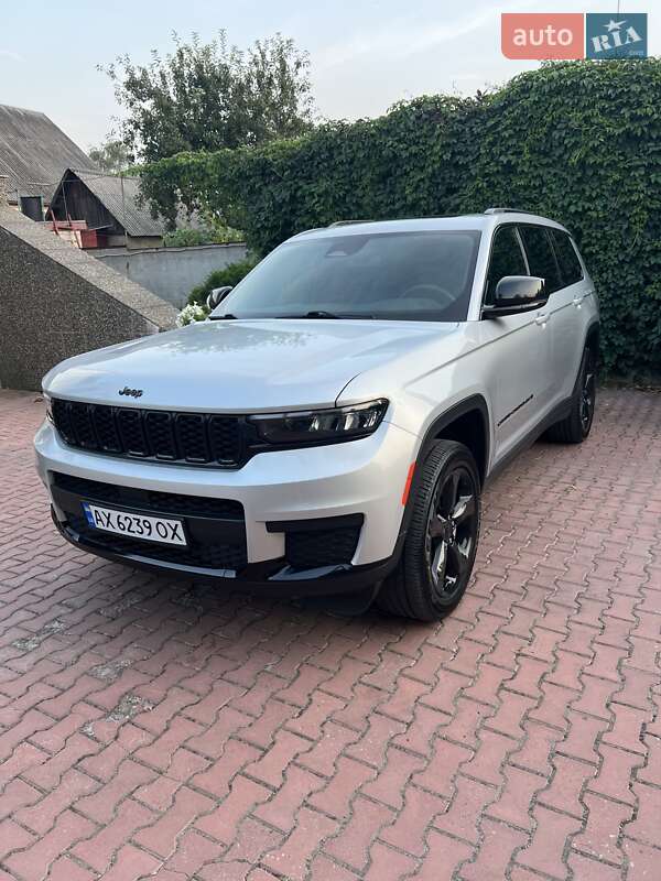 Jeep Grand Cherokee 2023