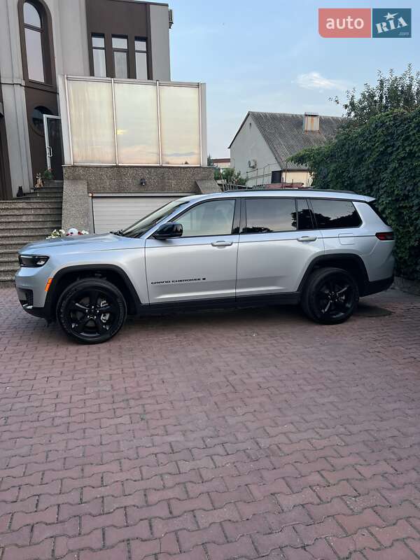 Jeep Grand Cherokee 2023