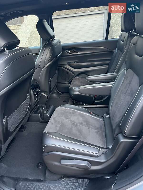 Jeep Grand Cherokee 2023