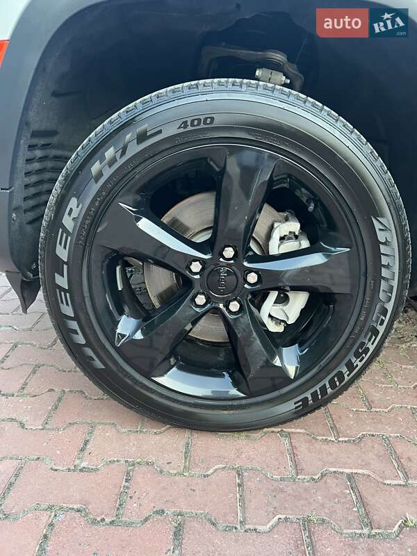 Jeep Grand Cherokee 2023