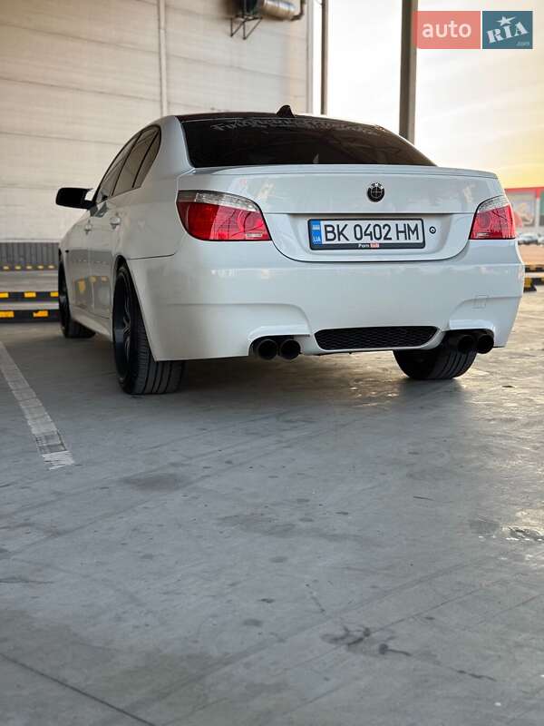BMW 5 Series 2009