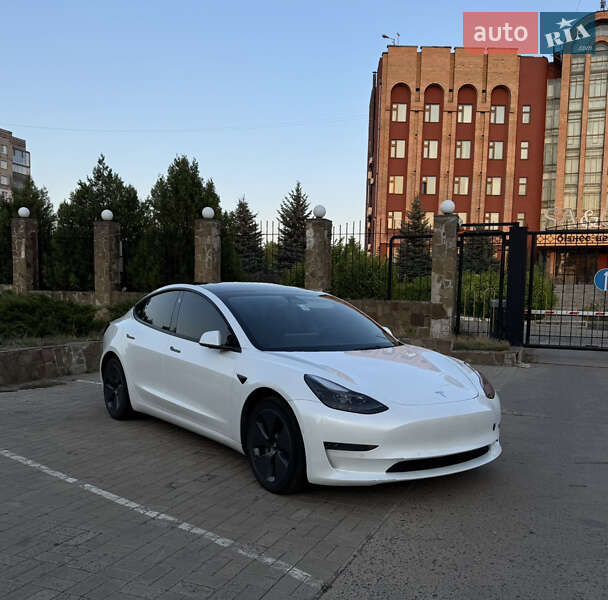 Tesla-6
