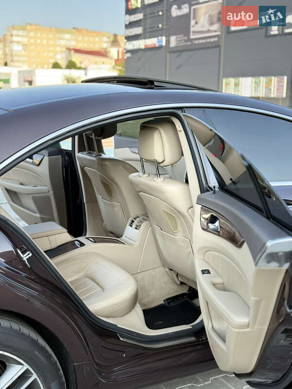 Mercedes-Benz CLS-Class 2012