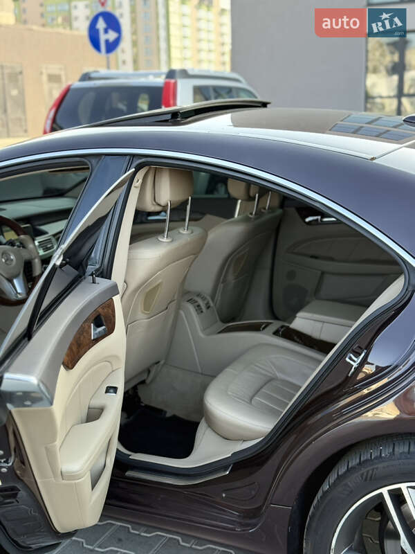 Mercedes-Benz CLS-Class 2012