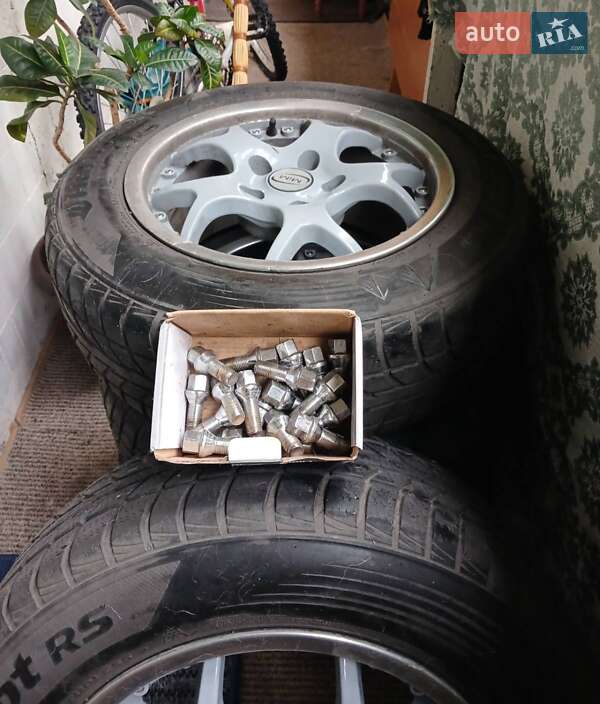 Mercedes-Benz B-Class 2010