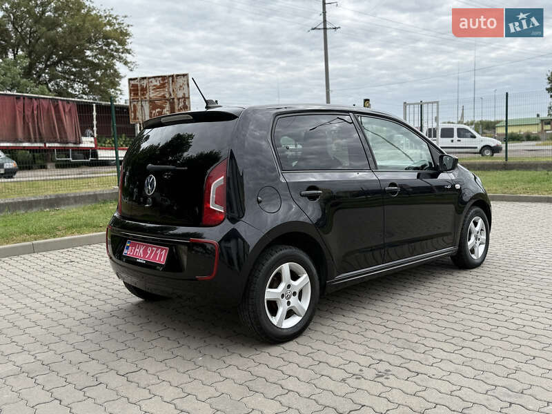 Volkswagen e-Up 2013