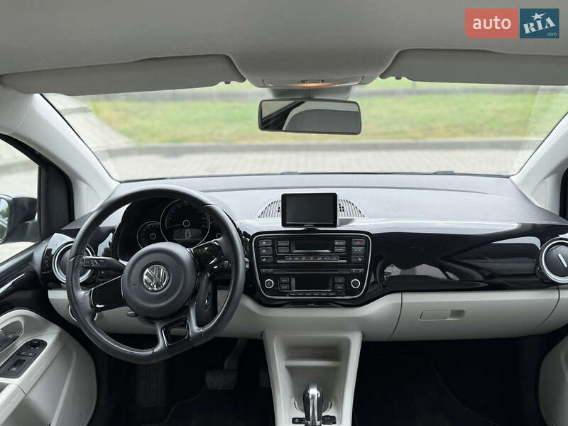 Volkswagen e-Up 2013