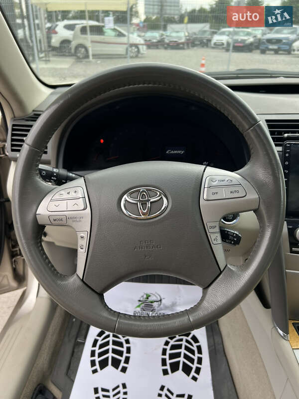 Toyota Camry 2007