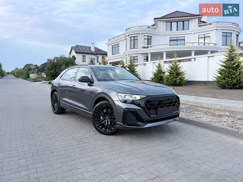Audi Q8 2025