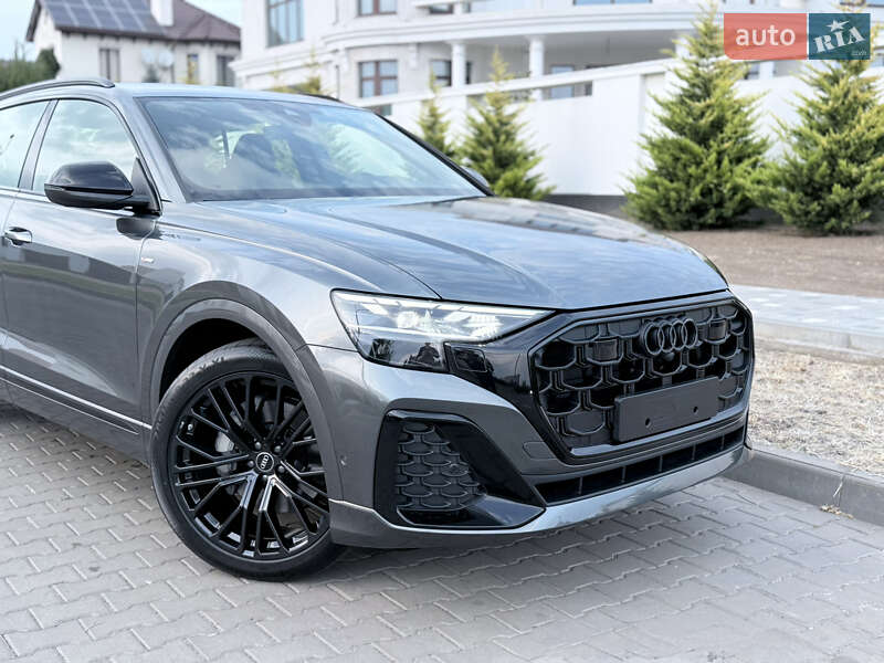 Audi Q8 2025