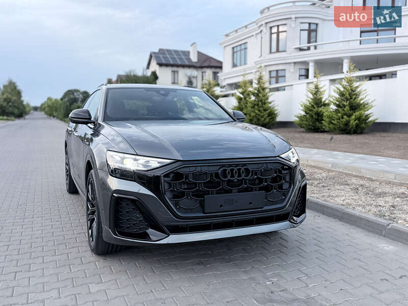 Audi Q8 2025