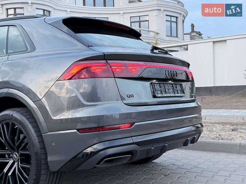 Audi Q8 2025