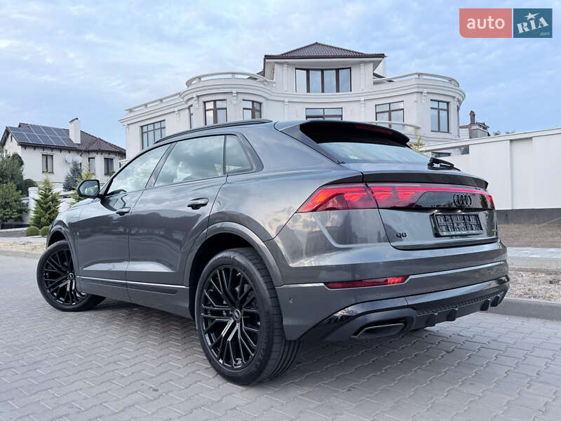 Audi Q8 2025