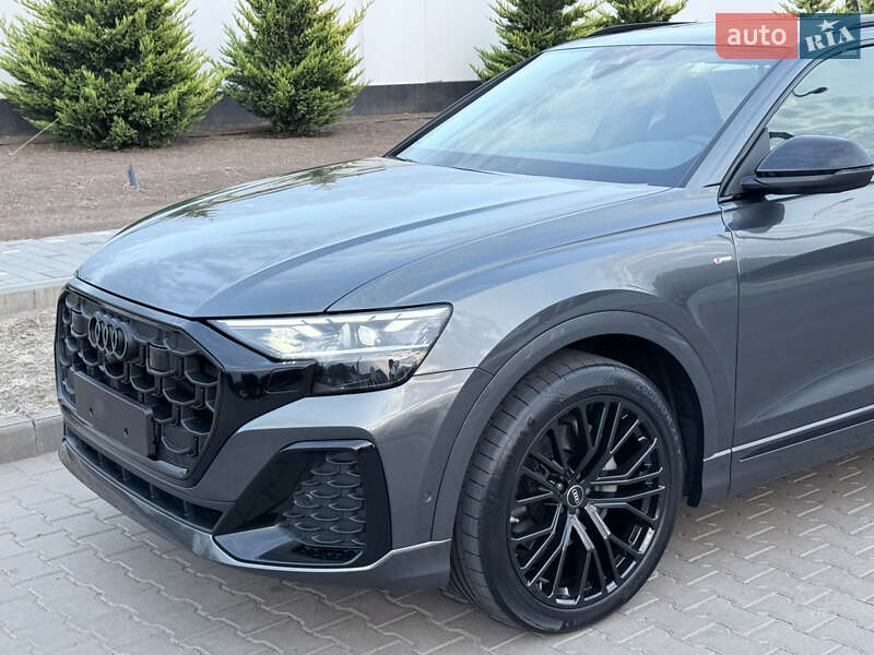Audi Q8 2025